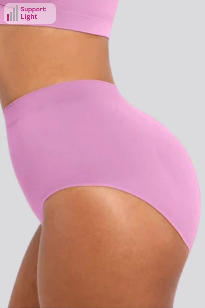 InvisiBrief "Soft" - Highwaist Panty, die wirklich sitzt