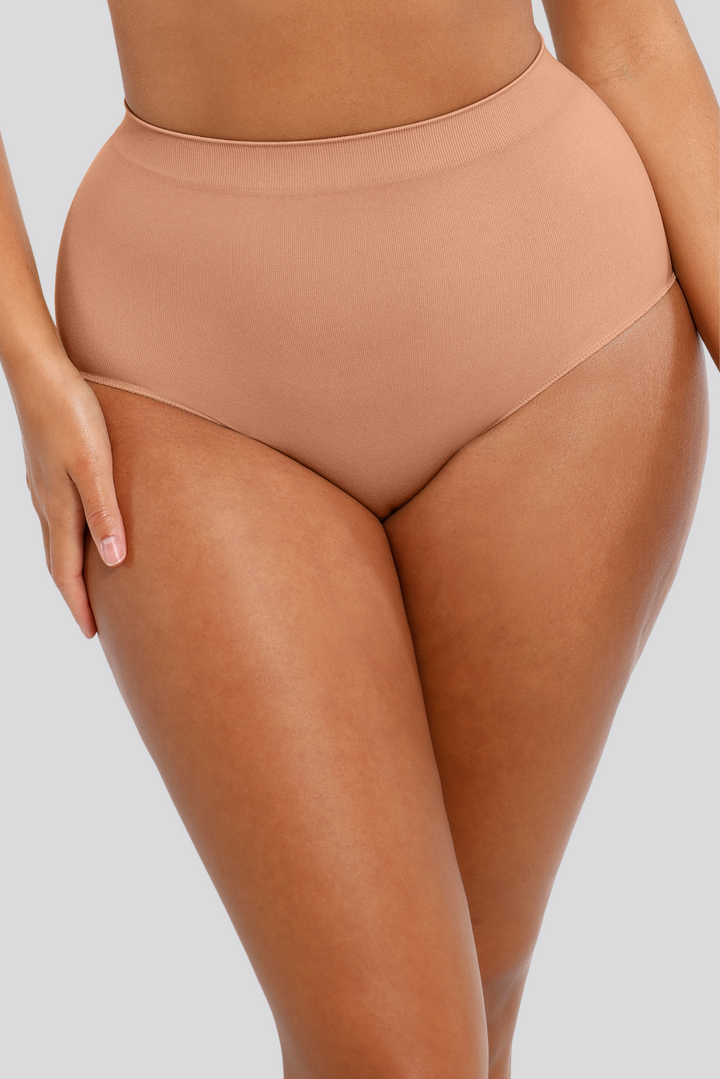 InvisiBrief "Soft" - Highwaist Panty, die wirklich sitzt